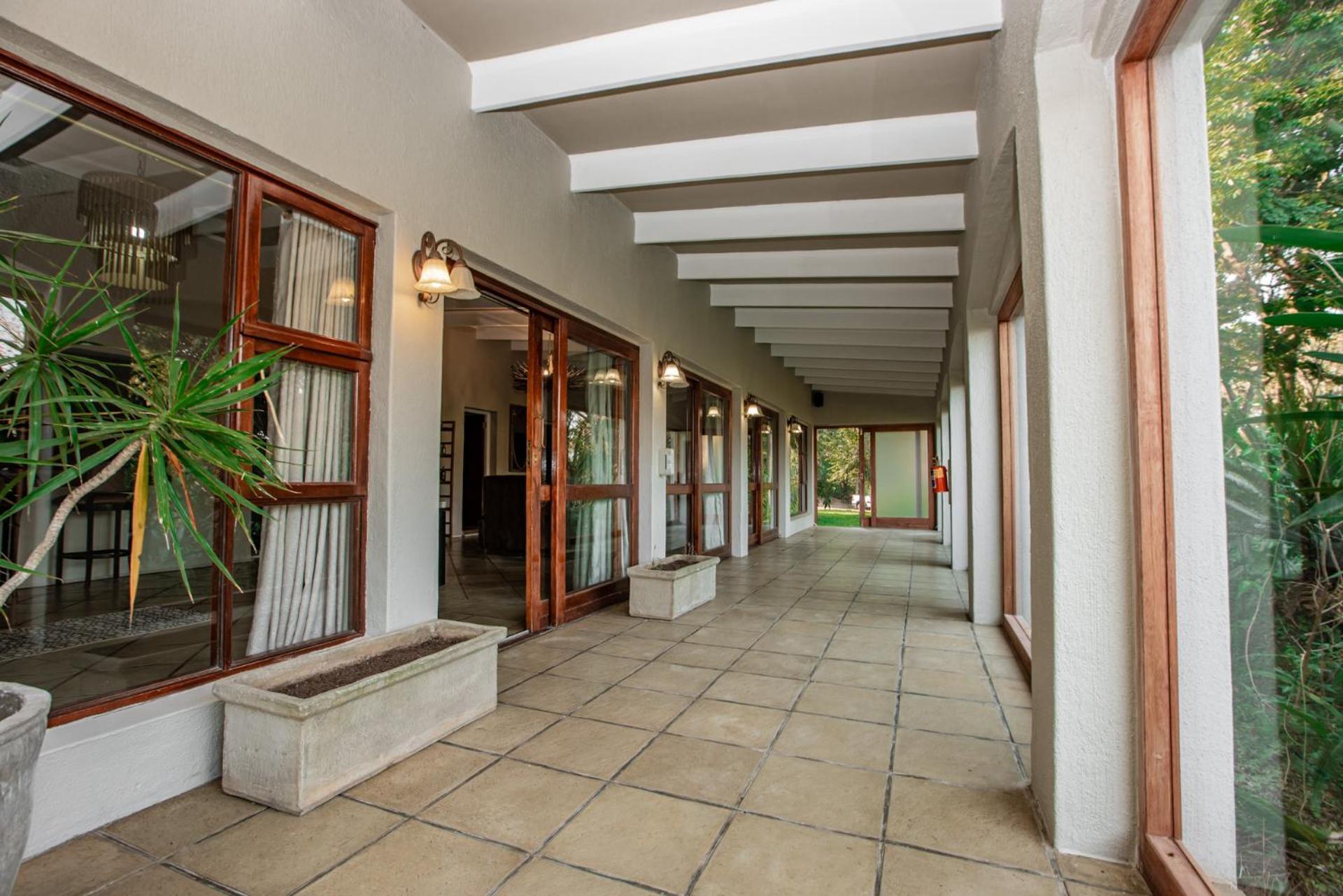 Bushbaby Valley Lodge 헤이지뷰 외부 사진